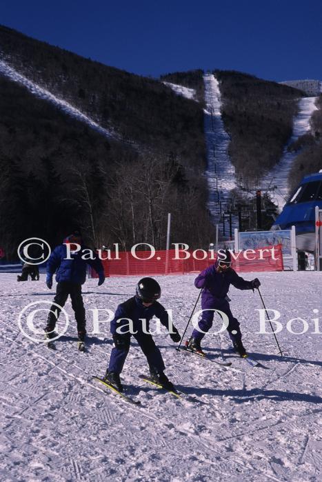 Sports-Skiing 75-55-08161