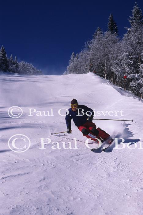 Sports-Skiing 75-55-08192