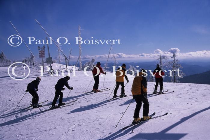 Sports-Skiing 75-55-12335