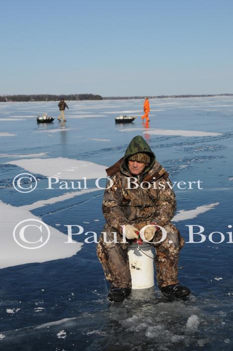 Sports-Icefishing 75-32-00930