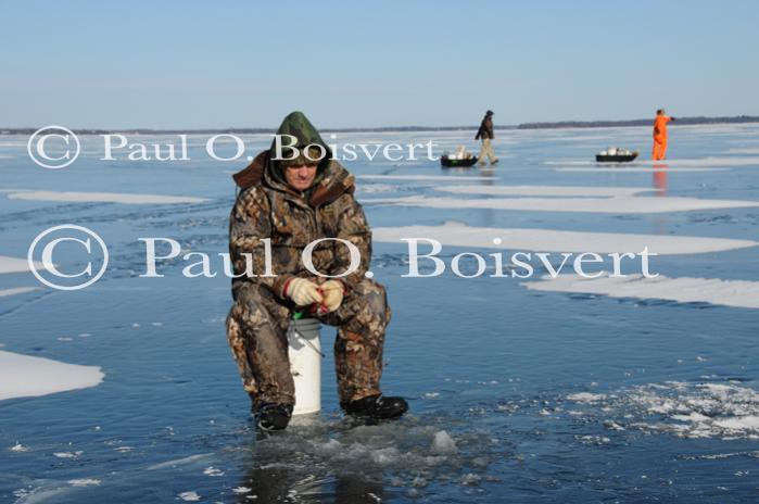 Sports-Icefishing 75-32-00931