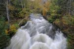 Scenery-Waterfalls 70-25-00993