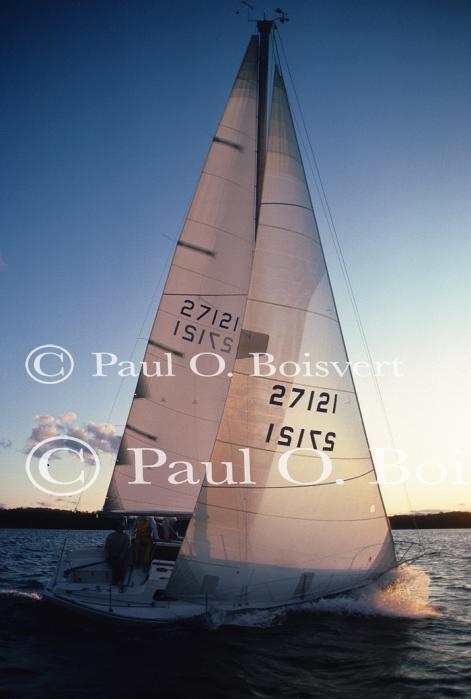 Sports-Sail 75-45-00977