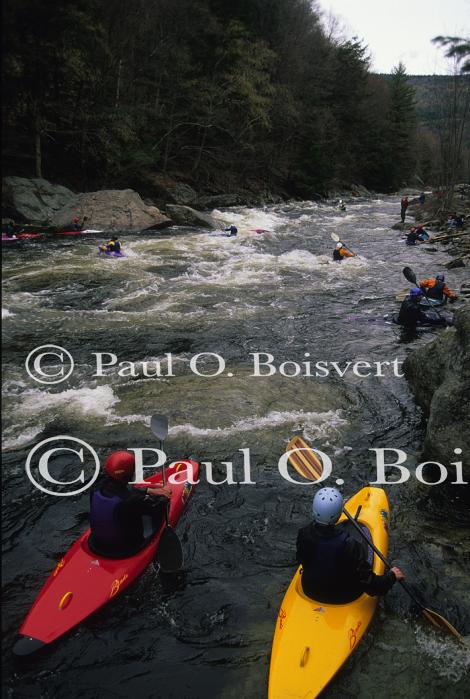 Sports-Canoe-Kayak 75-15-00995