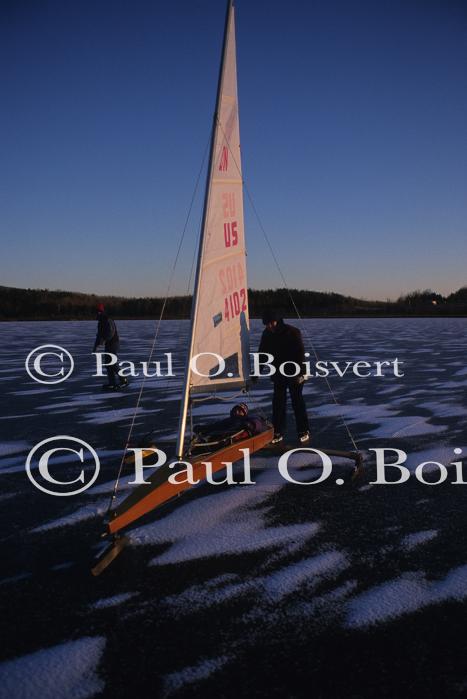 Sports-Iceboat 75-31-00809