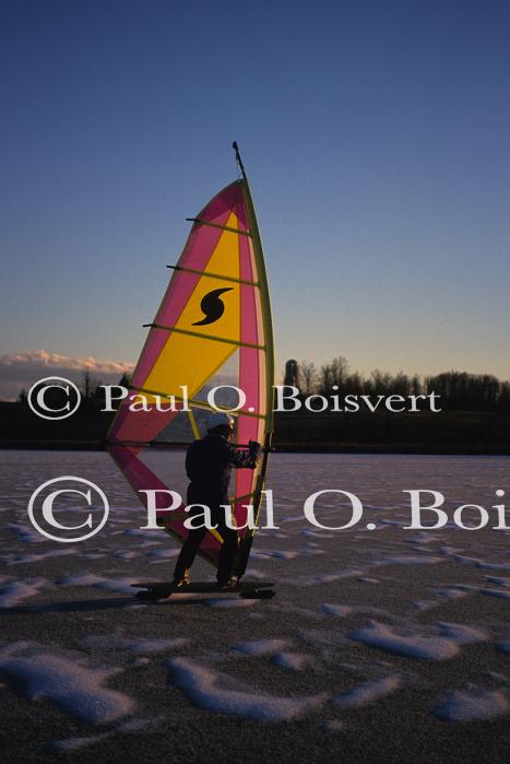 Sports-Iceboat 75-31-00887