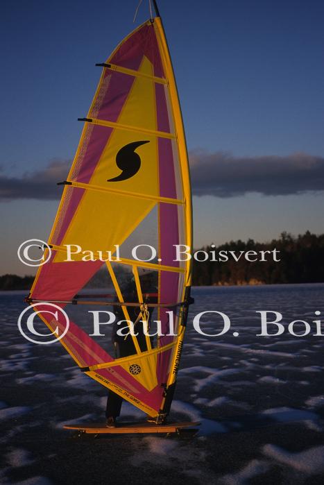 Sports-Iceboat 75-31-00885