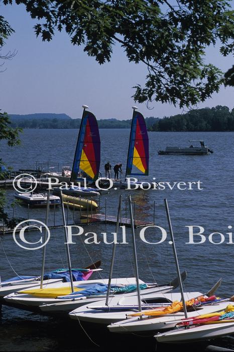 Lake Champlain 27-68-00116