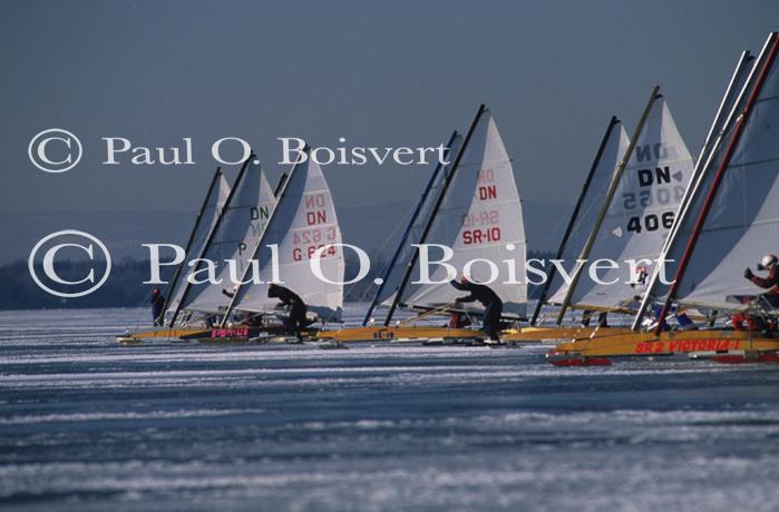 Sports-Iceboat 65-18-00189