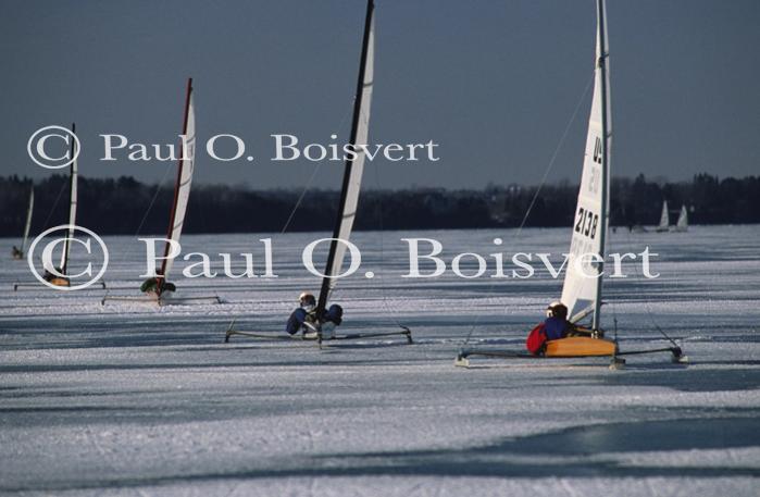 Sports-Iceboat 65-18-00227