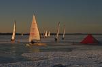 Sports-Iceboat 65-18-00260