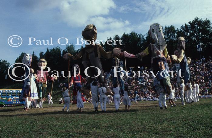 Bread & Puppet 65-05-00103