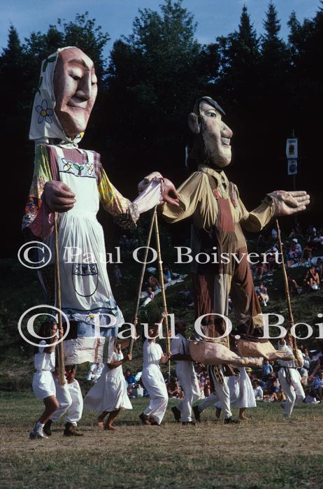 Bread & Puppet 65-05-00121