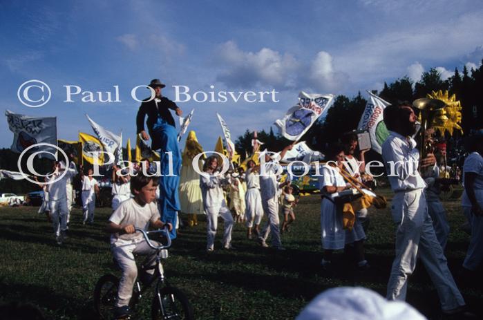 Bread & Puppet 65-05-00134