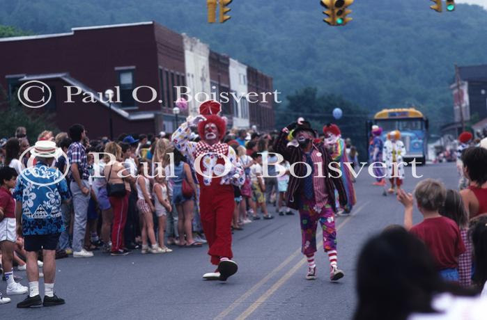 People-Summer 60-23-00445